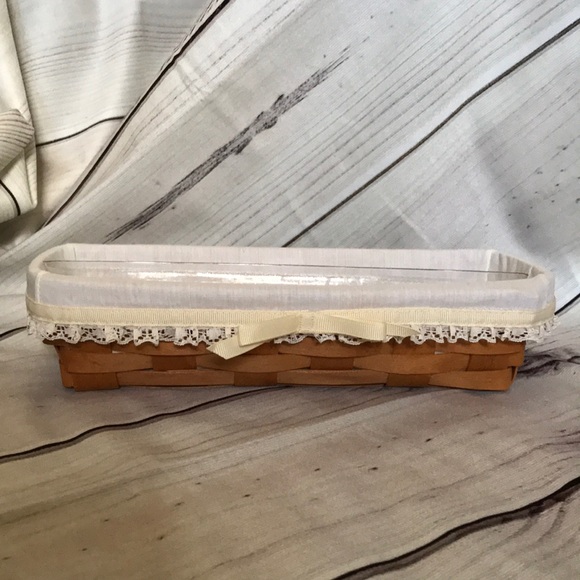 Longaberger Other - Longaberger Cracker Basket with divider and liner